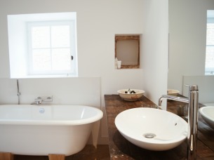 Bathroom no1